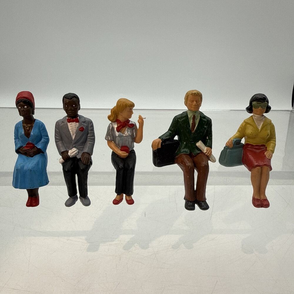 5 Vintage G Scale LGB AristoCraft USA Bus - Train Station People Figures 🚂 RARE